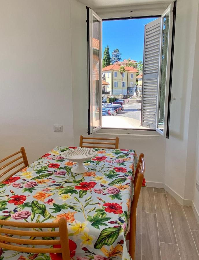 Casa Doris Apartment Oggebbio Bagian luar foto
