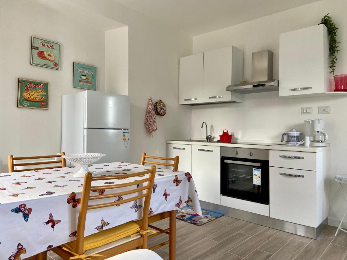 Casa Doris Apartment Oggebbio Bagian luar foto