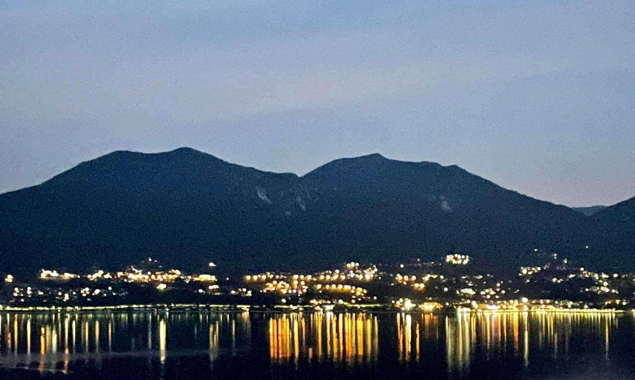 Casa Doris Apartment Oggebbio Bagian luar foto