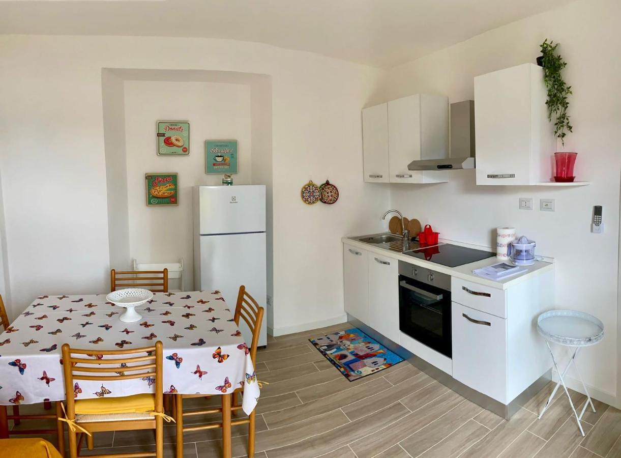 Casa Doris Apartment Oggebbio Bagian luar foto